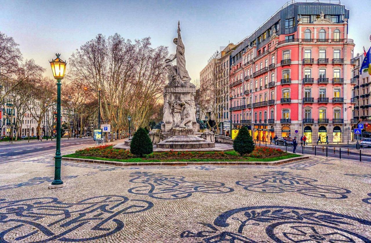 Apartment In The Best Location In Lisbon Bagian luar foto