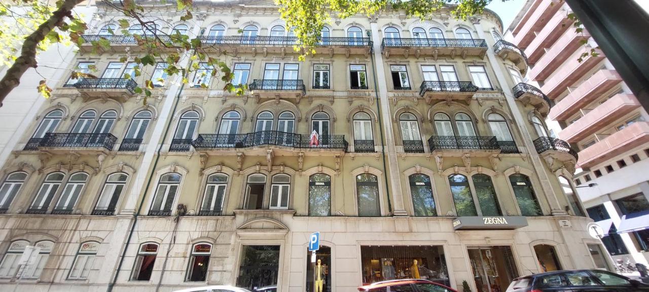 Apartment In The Best Location In Lisbon Bagian luar foto